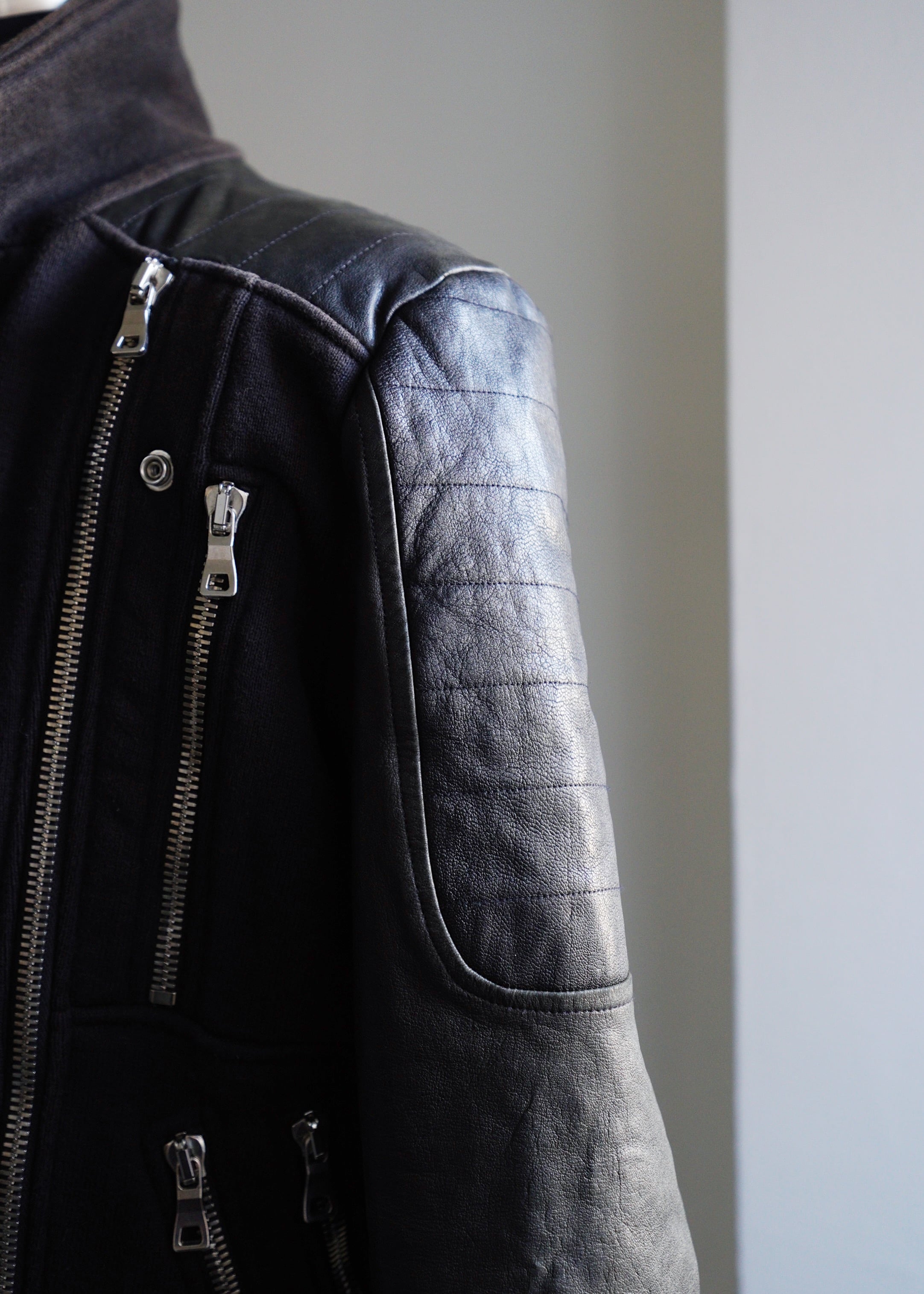 BALMAIN mulch zip switching leather riders jacket | CETTEN