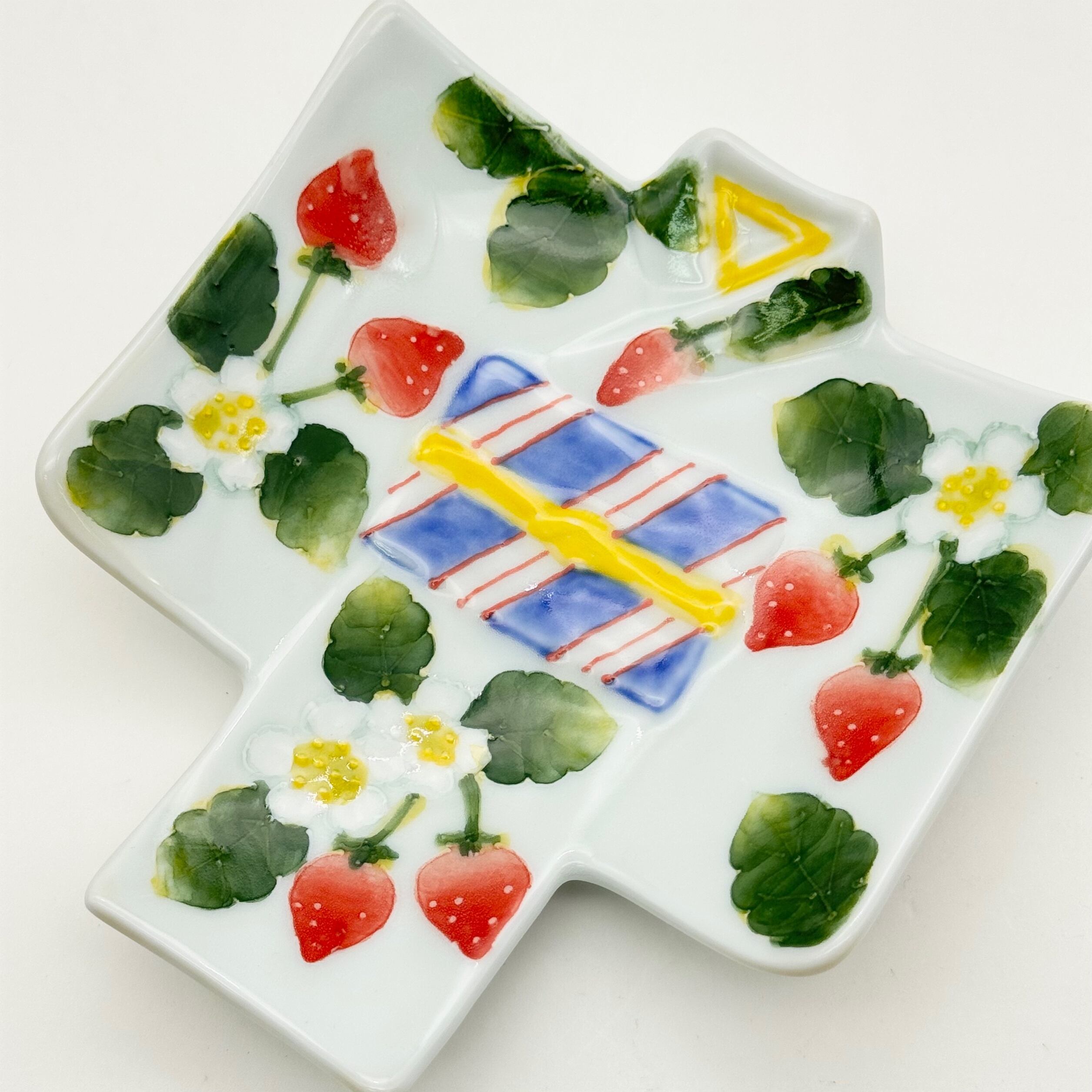 一珍いちご 着物銘々皿《工房再草》 | 24to3［西富陶磁器オンライン