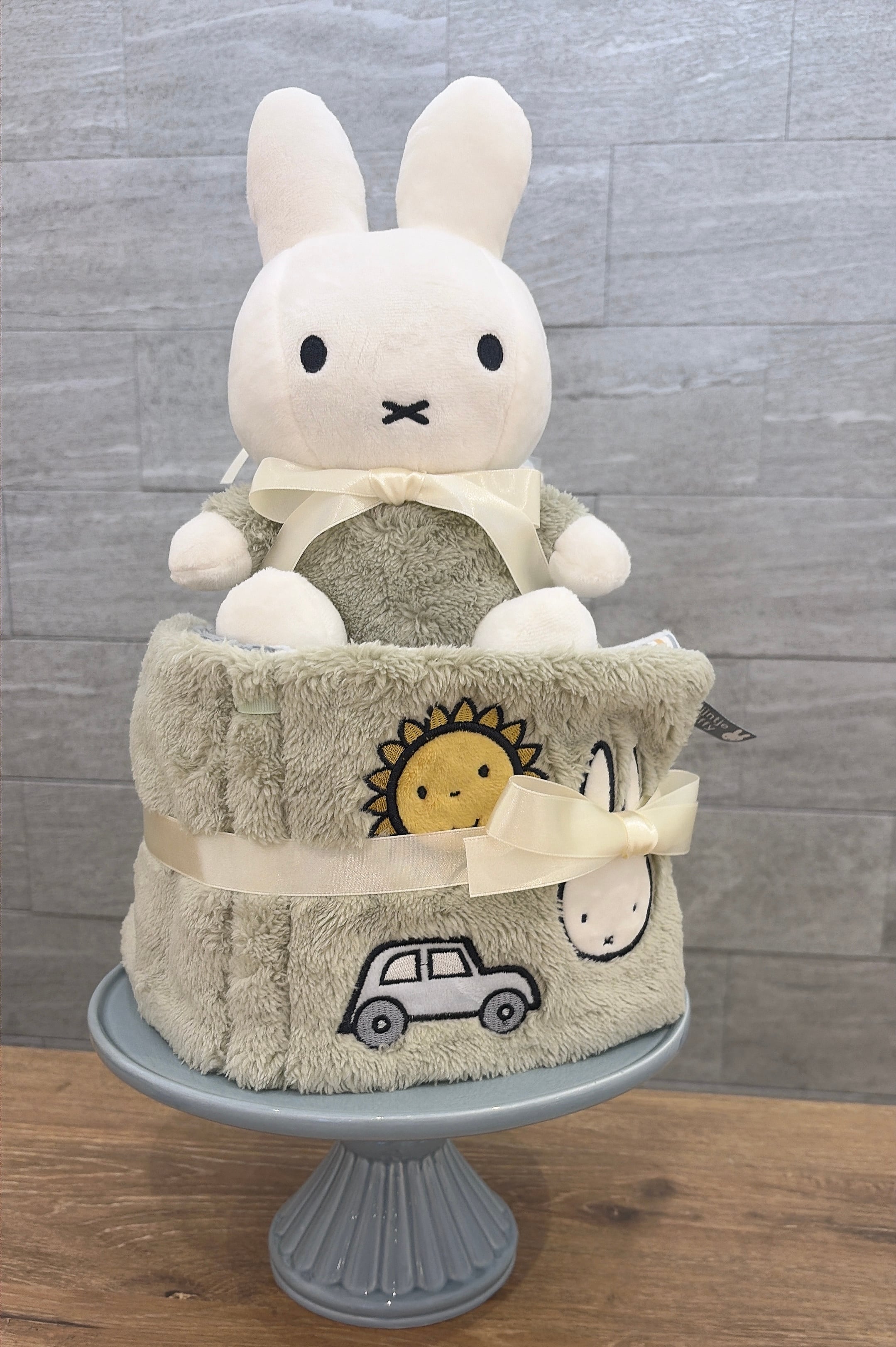 miffy ミッフィーおむつケーキ