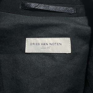 DRIES VAN NOTEN black tailored jacket