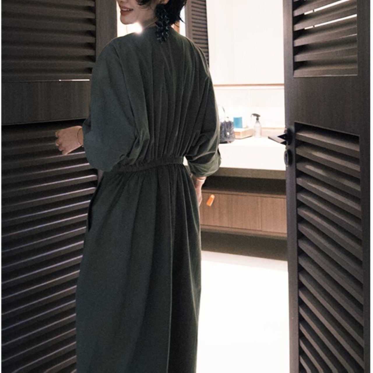 リボンベルト付きグリーンAラインワンピース W01352