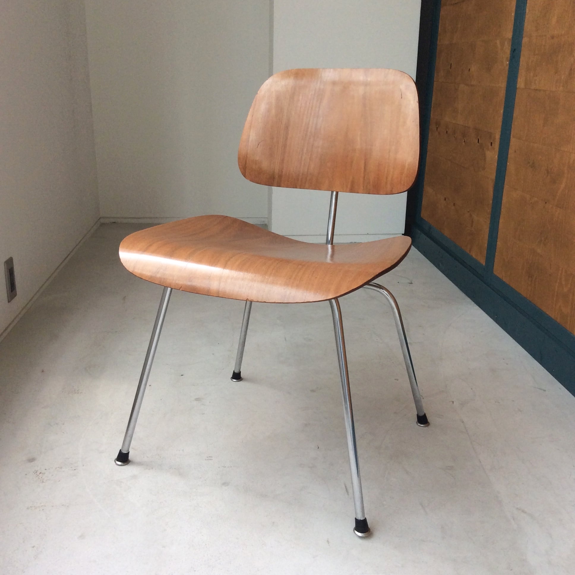 Vintage Eames DCM 【Herman Miller】 / ヴィンテージ イームズ DCM | FIP&SA powered by BASE