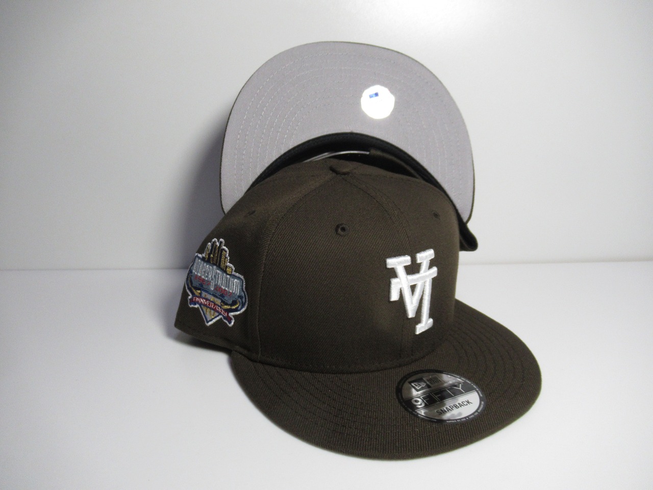 NEW ERA 9fifty Los Angeles Dodgers ロサンゼルス・ドジャース　Brown