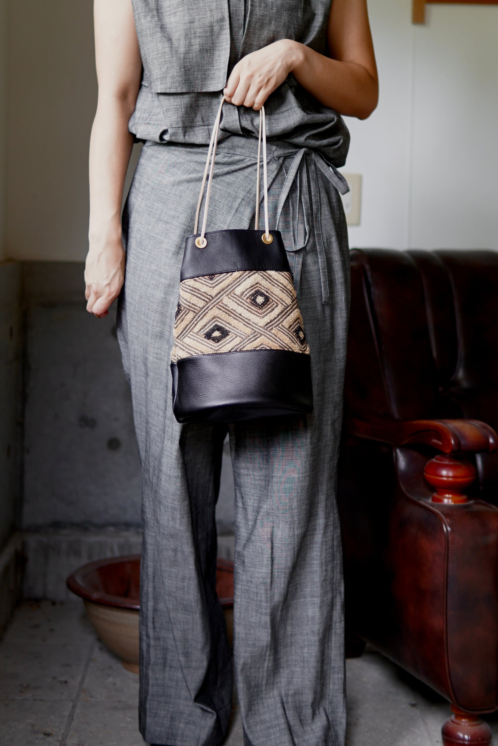 KUBA BAG 巾着 -vintage KUBA cloth × leather | PAY ID