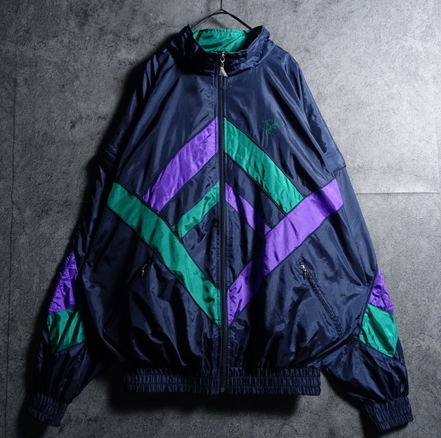 Multicolor Logo Embroidery & Switching Design 2way Nylon Jacket