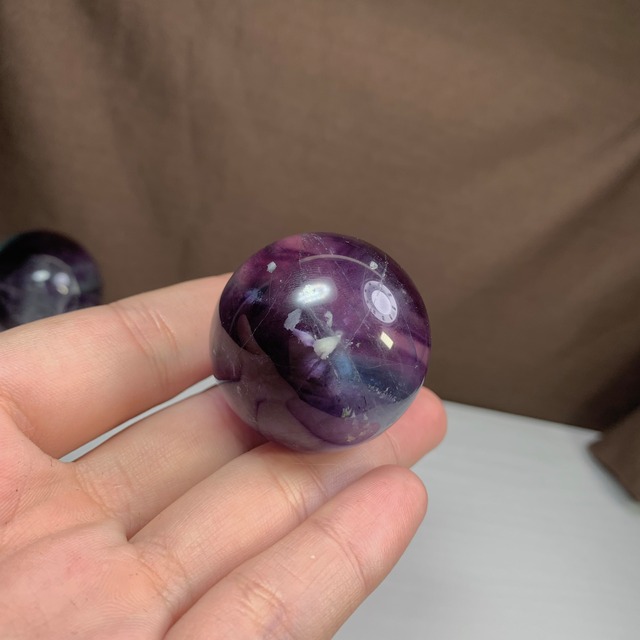 2.パープルグラデーションフローライトスフィア