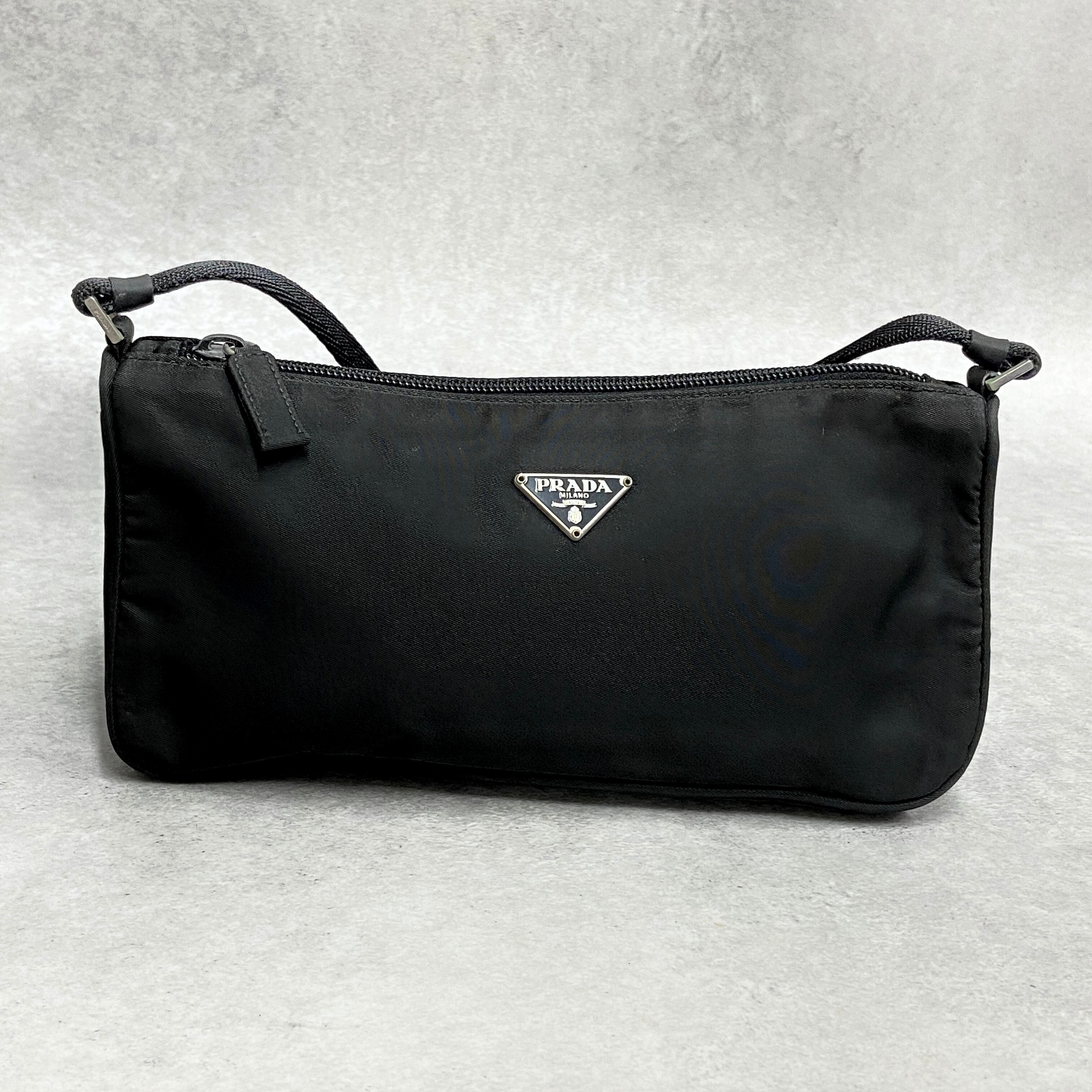 PRADA プラダ ナイロンポーチ ブラック 7072-202205 | rean