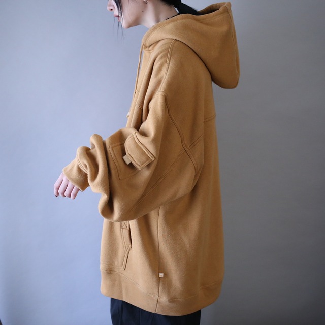 super over silhouette sleeve pocket design sweat parka