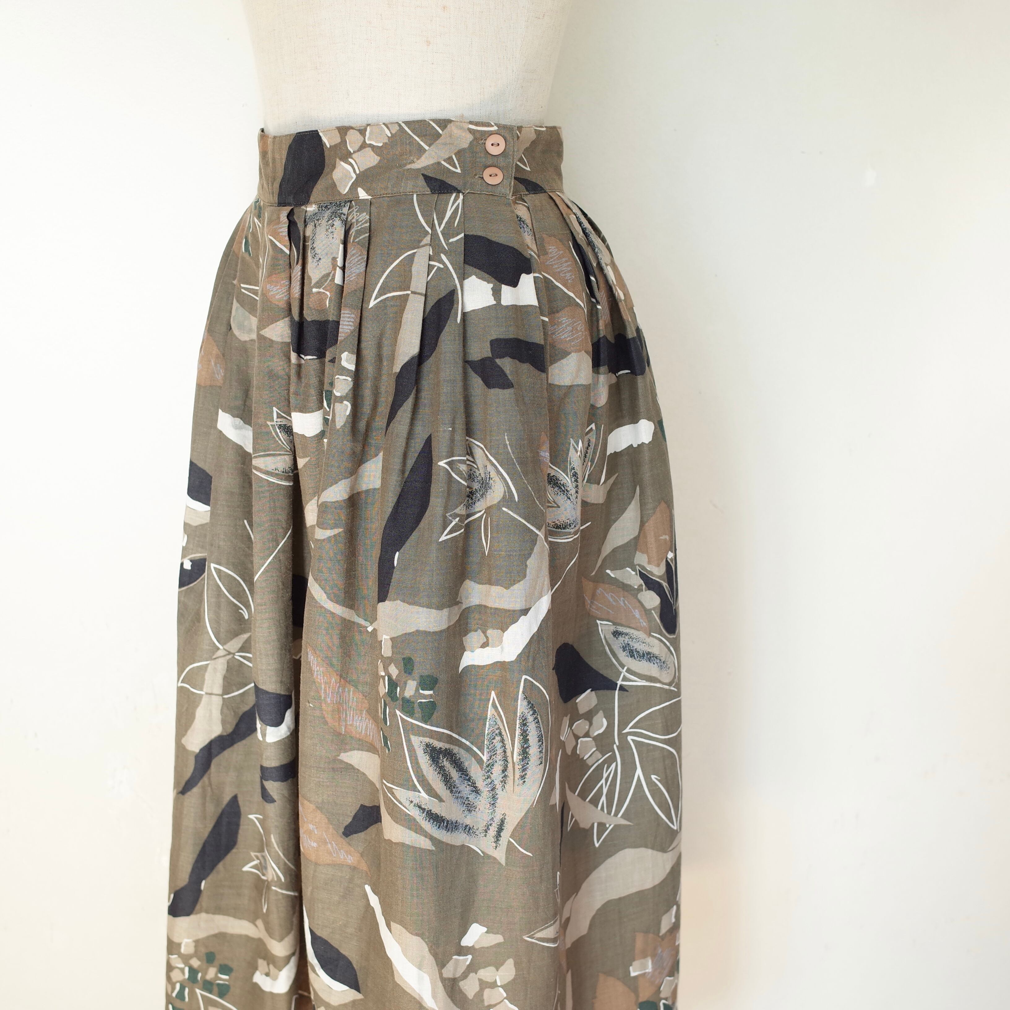 Botanical print midi skirt