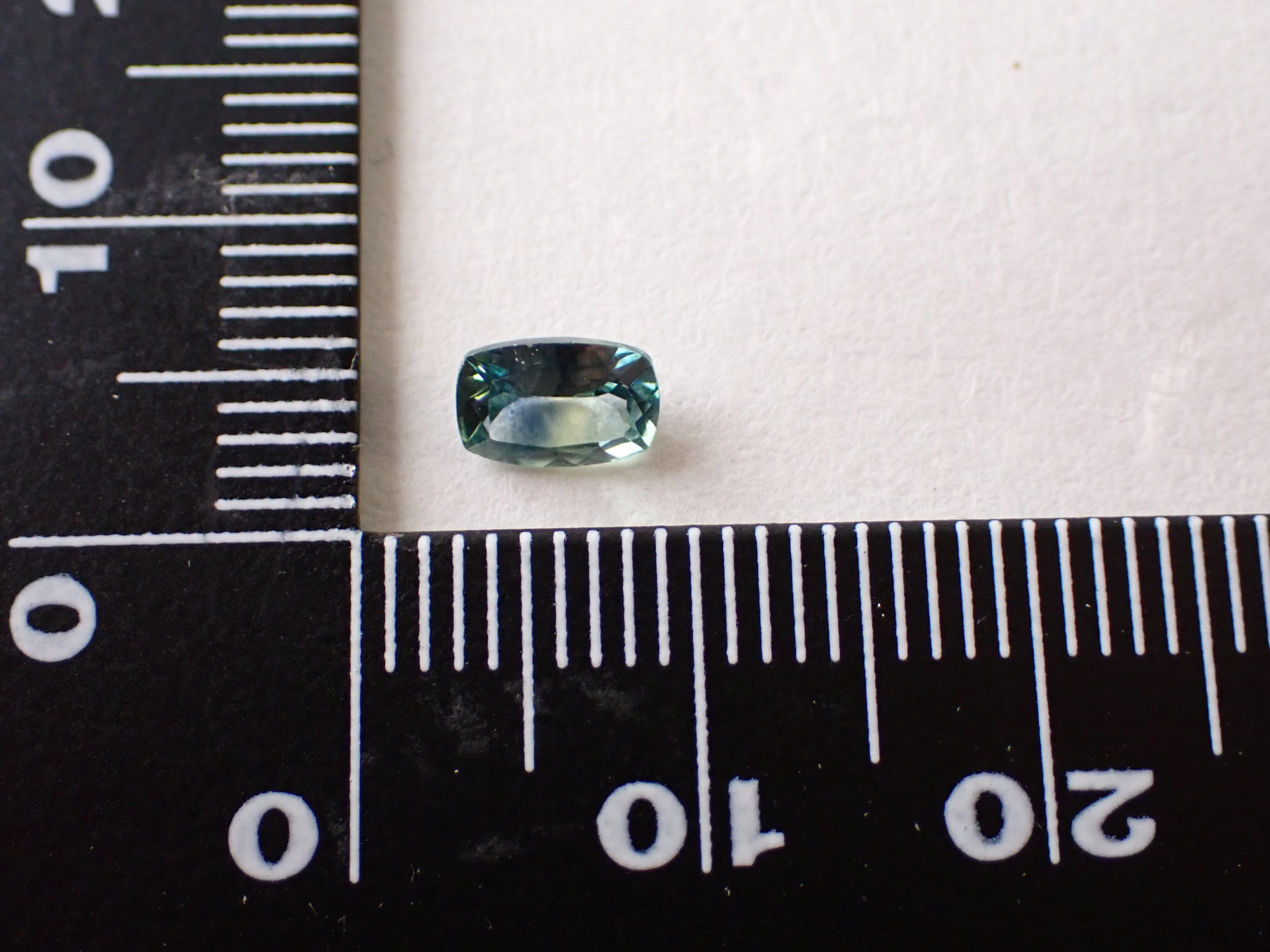 モンタナサファイア 0.61ct [B2-39] | differencee(ディファレンシー)