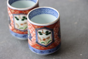 伊万里焼 色絵 花風景文 覗き猪口/Imari cup