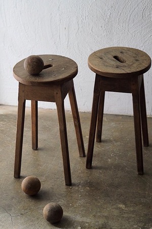 素足に整頓な木製スツール-vintage oak stool