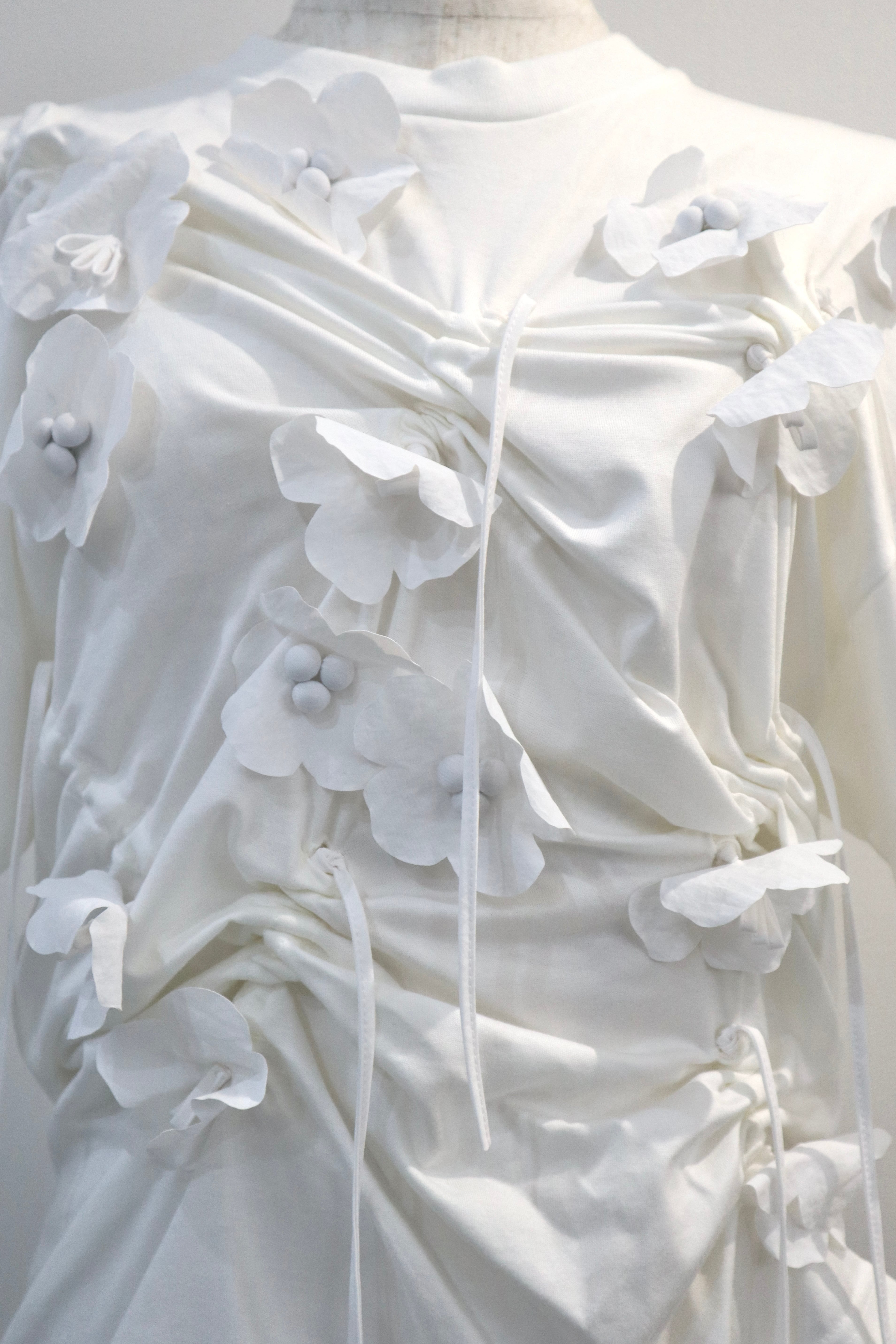 RIV NOBUHIKO】ANTHE FLOWER T-SHIRT | TOLMA.