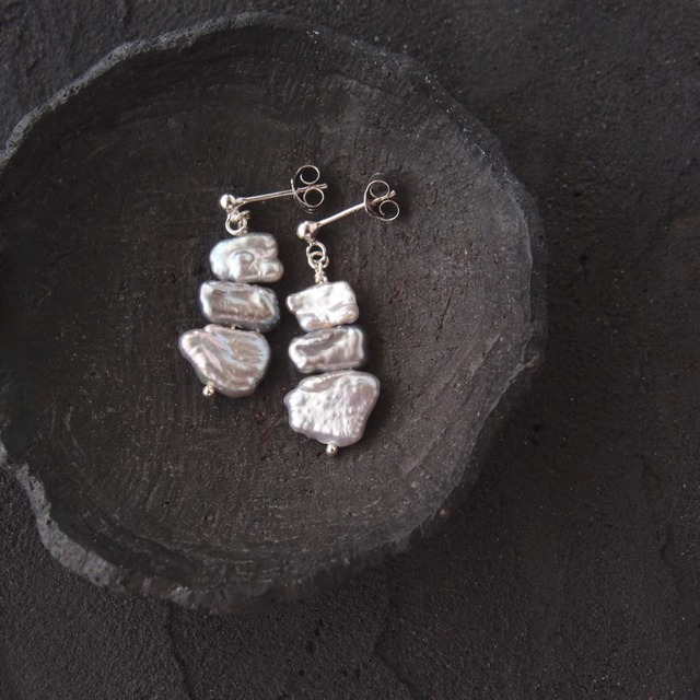【SV】Biwa Pearl Earrings／ビワパール ミニスタッドピアス
