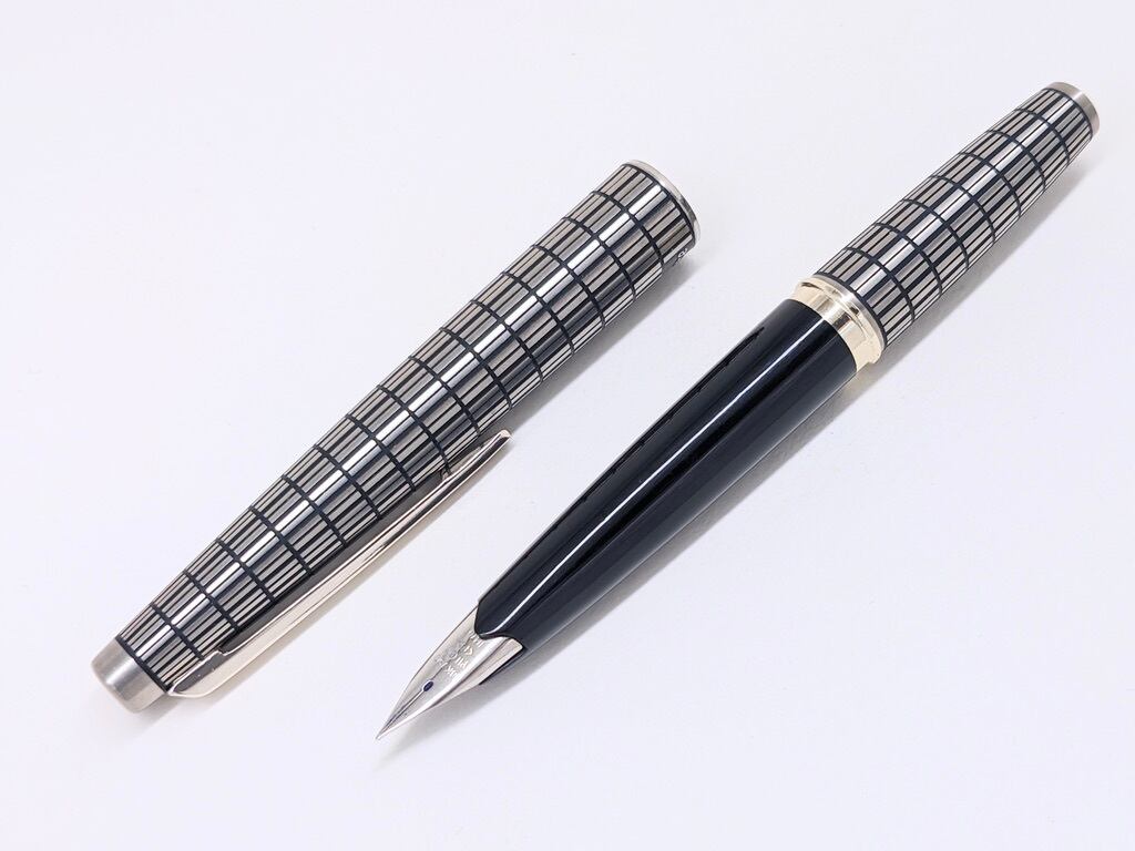Pilot エリート(ELITE) 廃盤色 Fニブ(細字) PILOT エリート Elite 万年筆 14K 細字 F シール付き 爪ニブ 廃