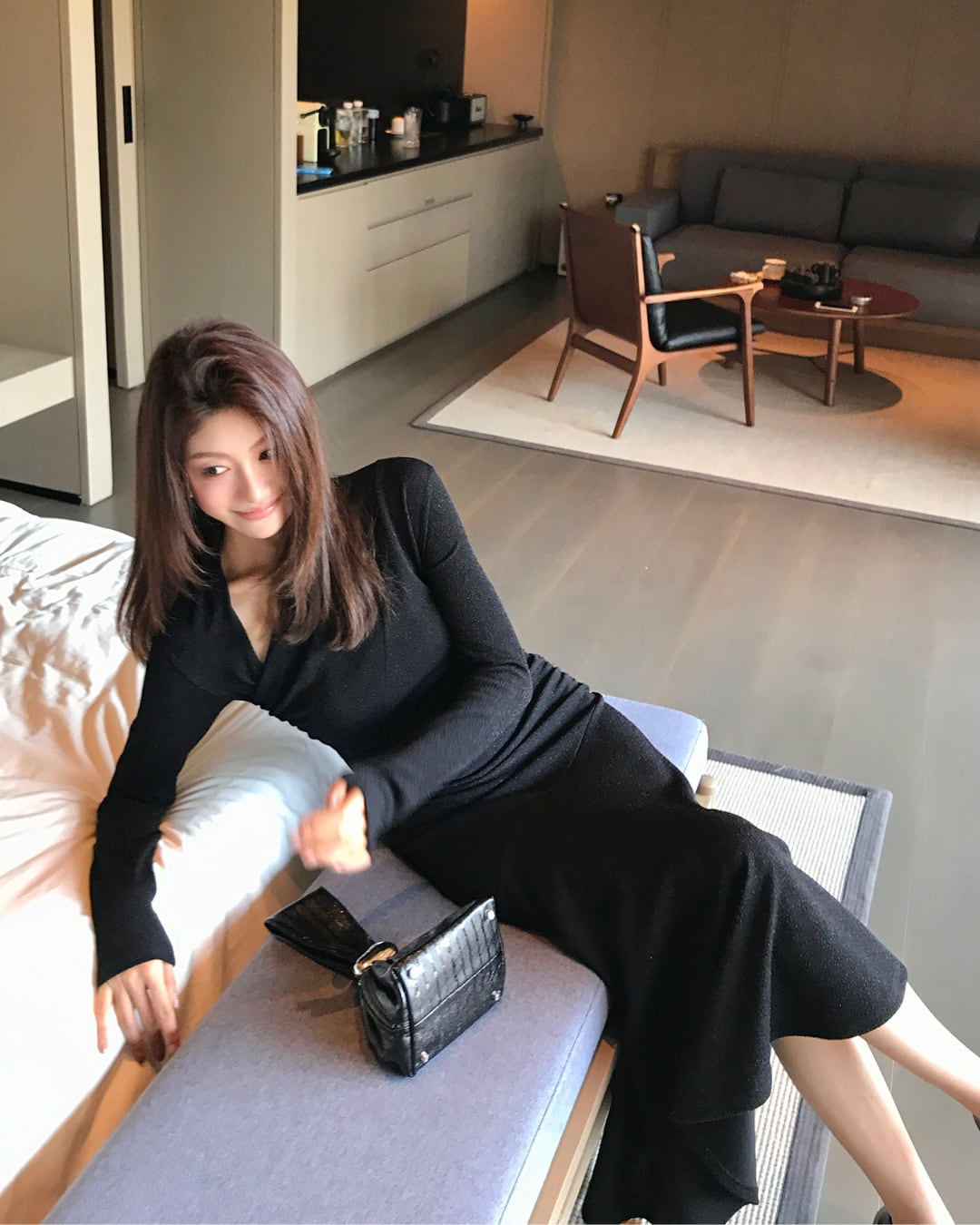 アシメドレープワンピース A25209