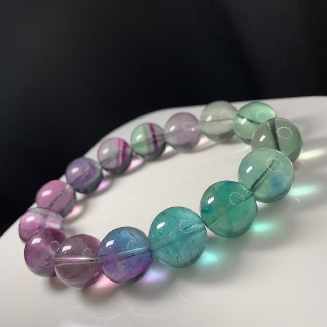 N.b171 グラデーションフローライトブレスレット