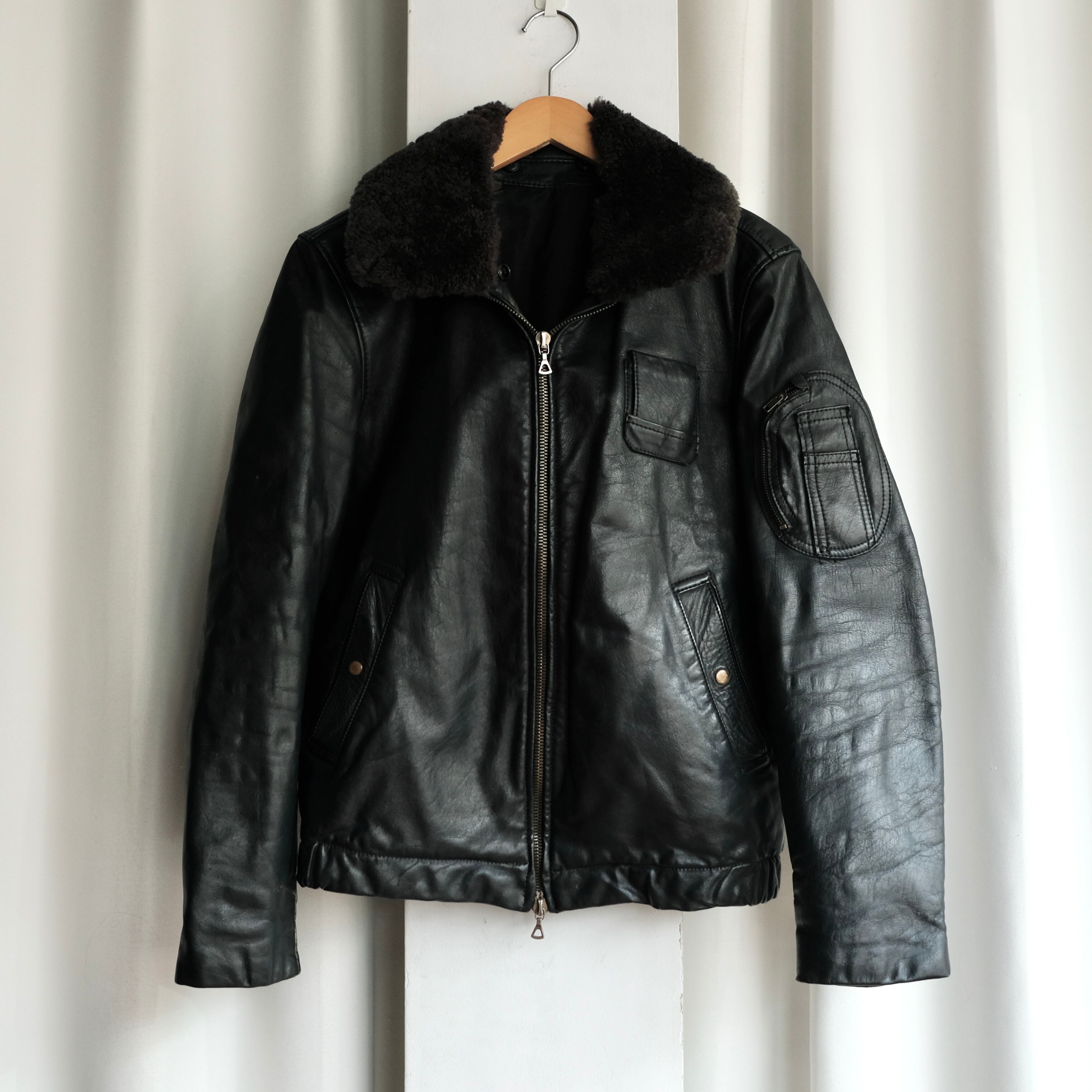LEATHER | safarionline
