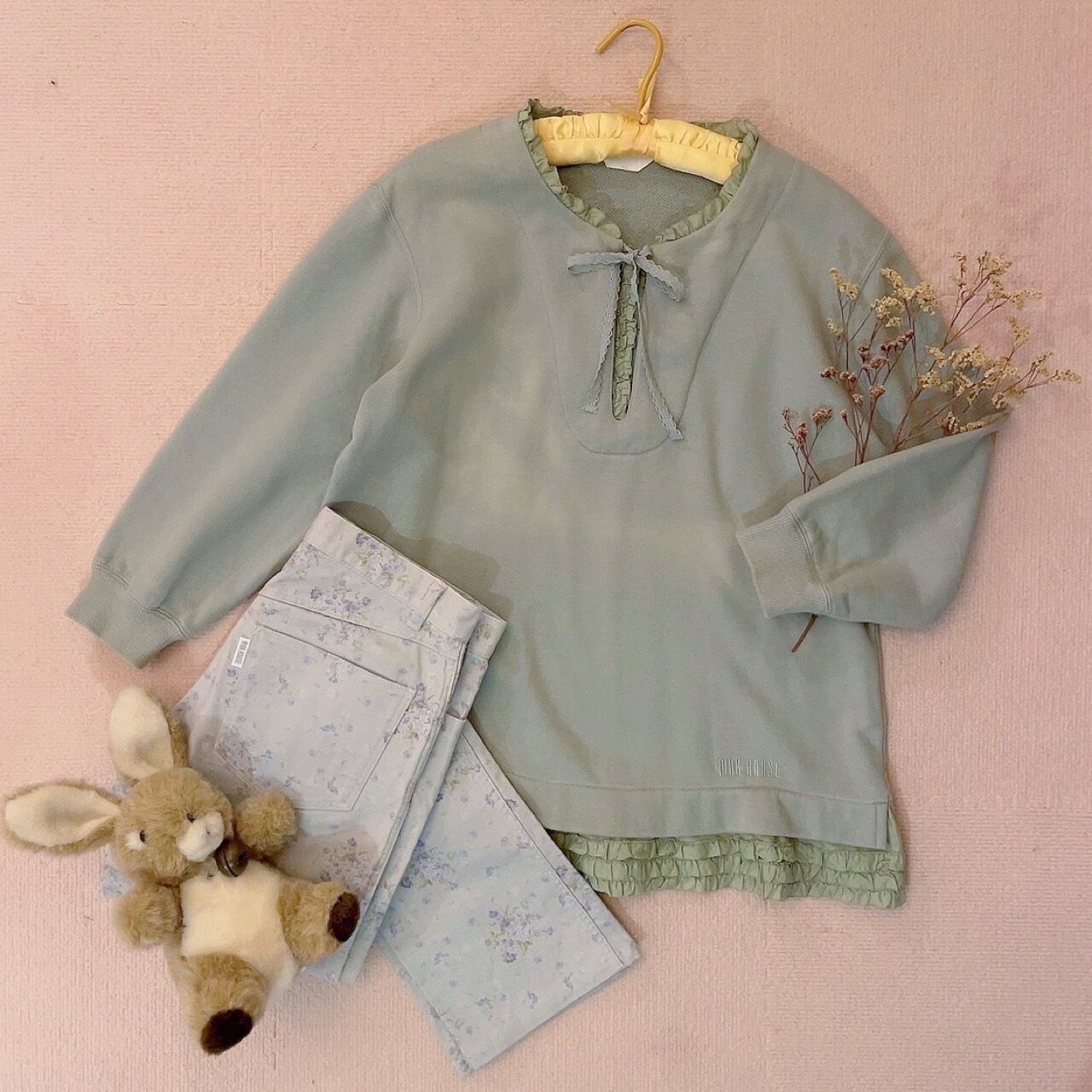 lace ribbon layered sweat