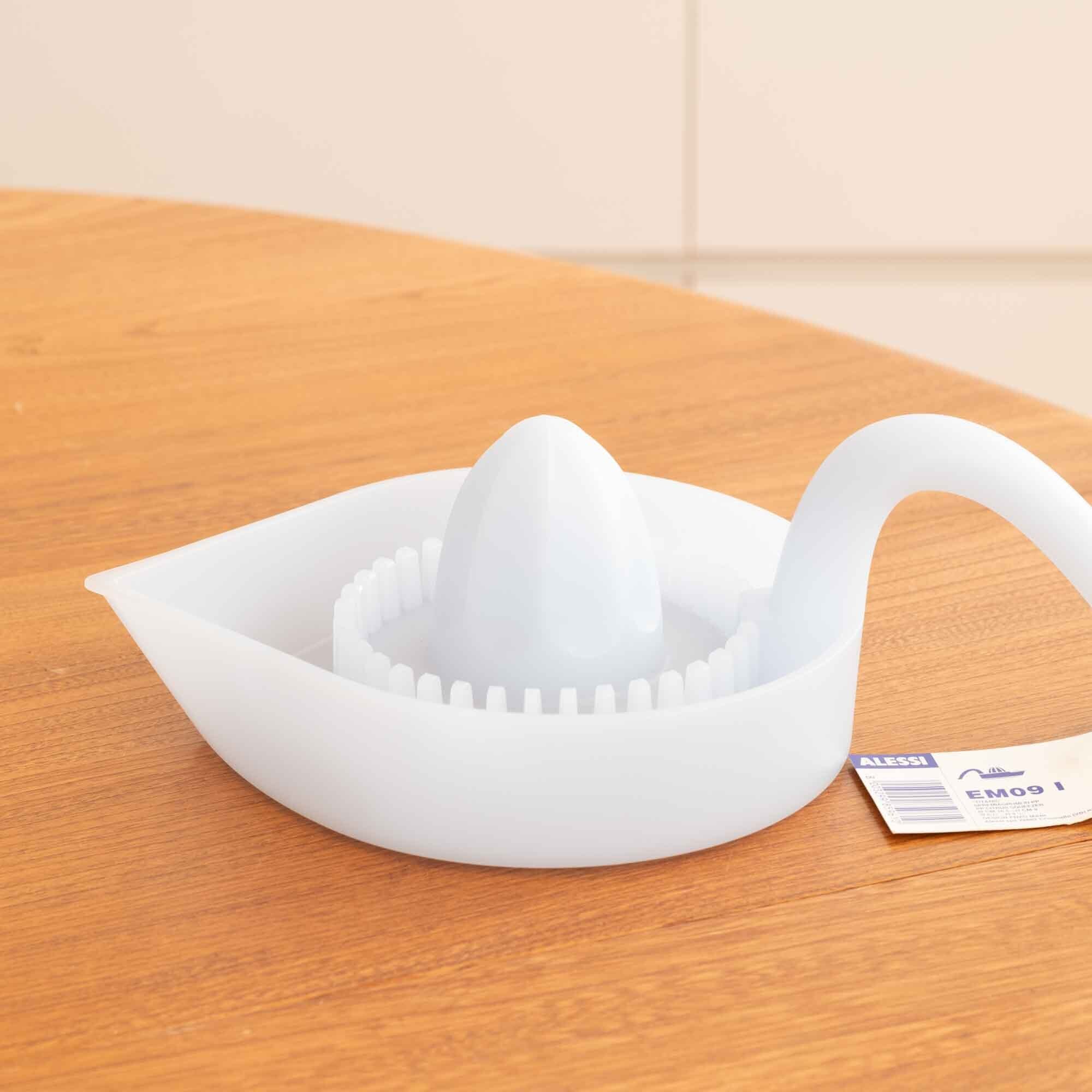 アレッシィ ALESSI 　レモンスクィーザー　TITANIC 　新品未所用品