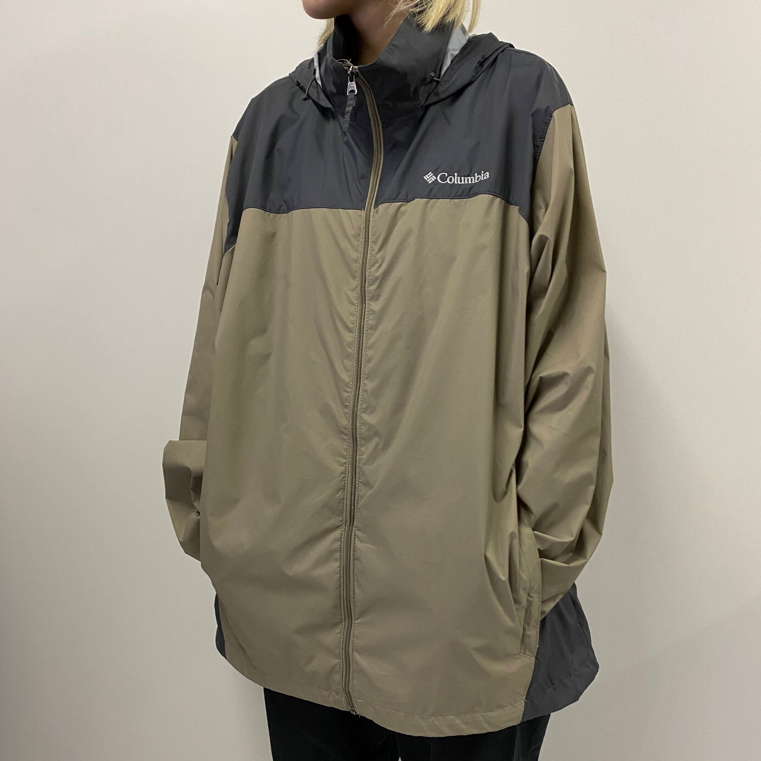 Columbia コロンビア フード収納型 マウンテンパーカー ナイロン 