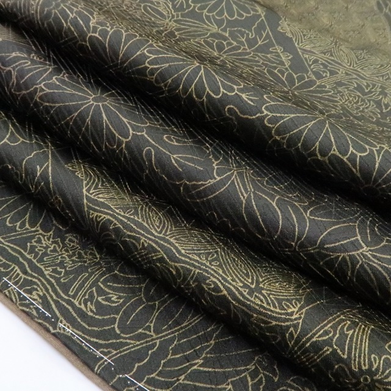 新品 斉藤三才 落款 着物 正絹“いまそこにある歓び…ありそうでない個性  