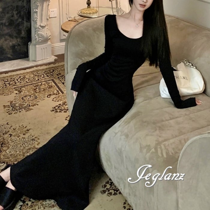 マキシ丈 ワンピース ブラックドレス 背中開き 紐リボン Aライン 肌見せ ♪ (M5725)ζ