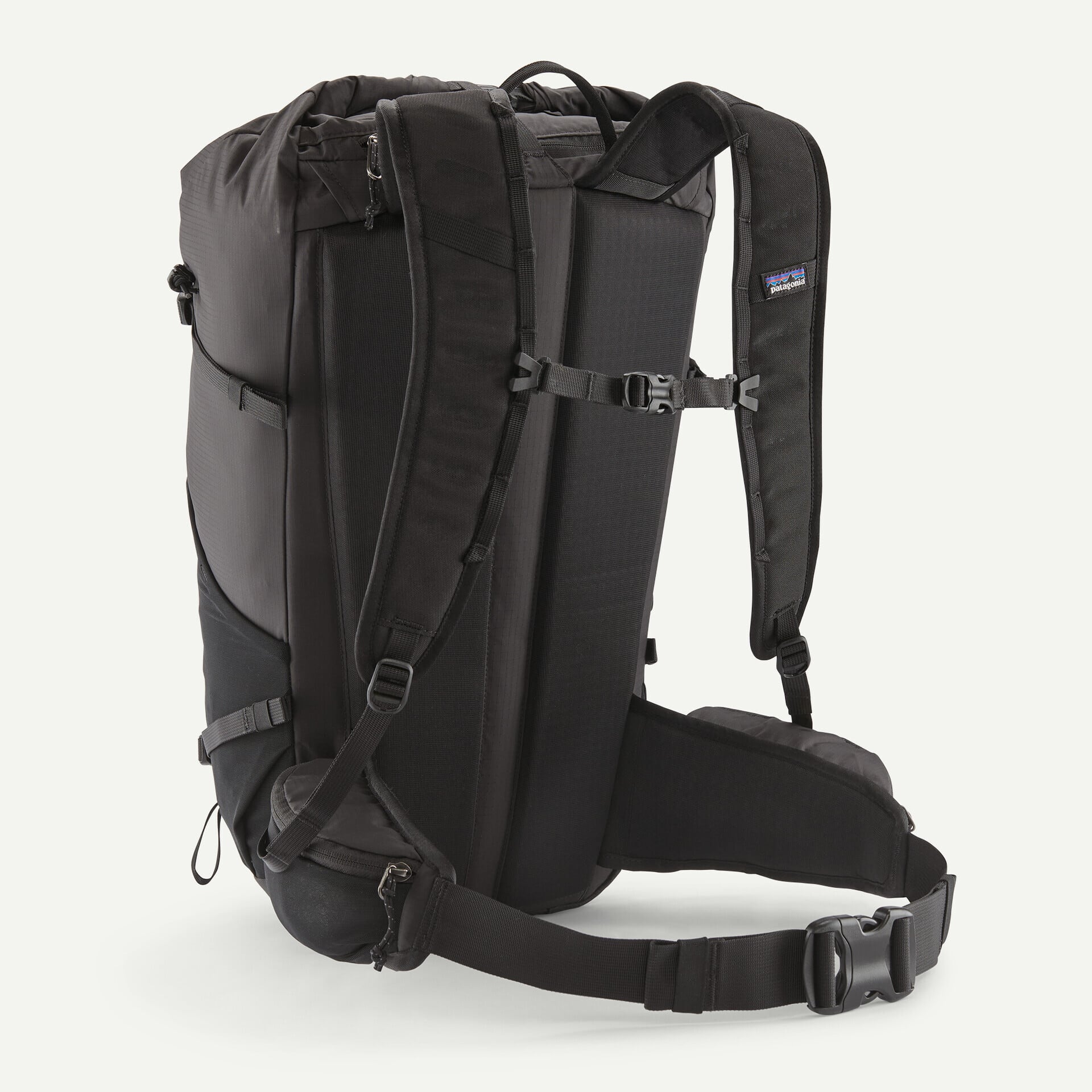 パタゴニア テラヴィア・パック 36L 48916 Black | パタゴニア正規販売