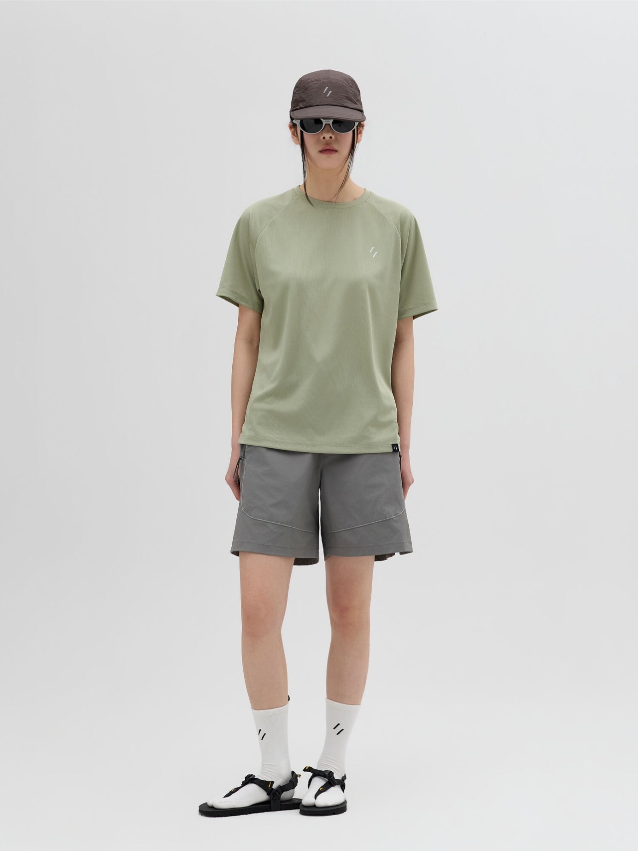 BRISA RAGLAN T-SHIRT_SAGE GREEN