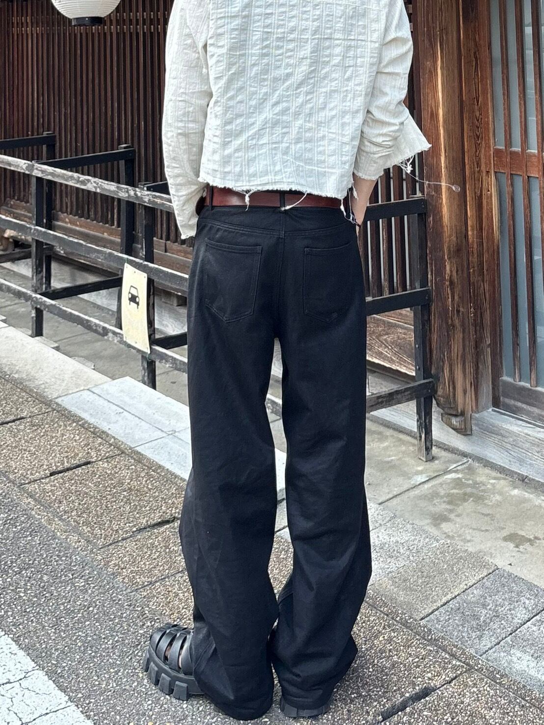 即納】RADIANT Straight lubecoating denim | 韓国ファッション
