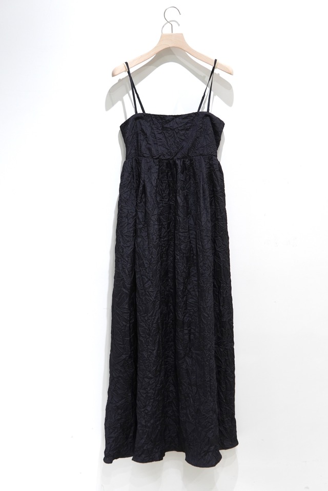 little suzie / Wrinkle Satin Volume Flare Dress