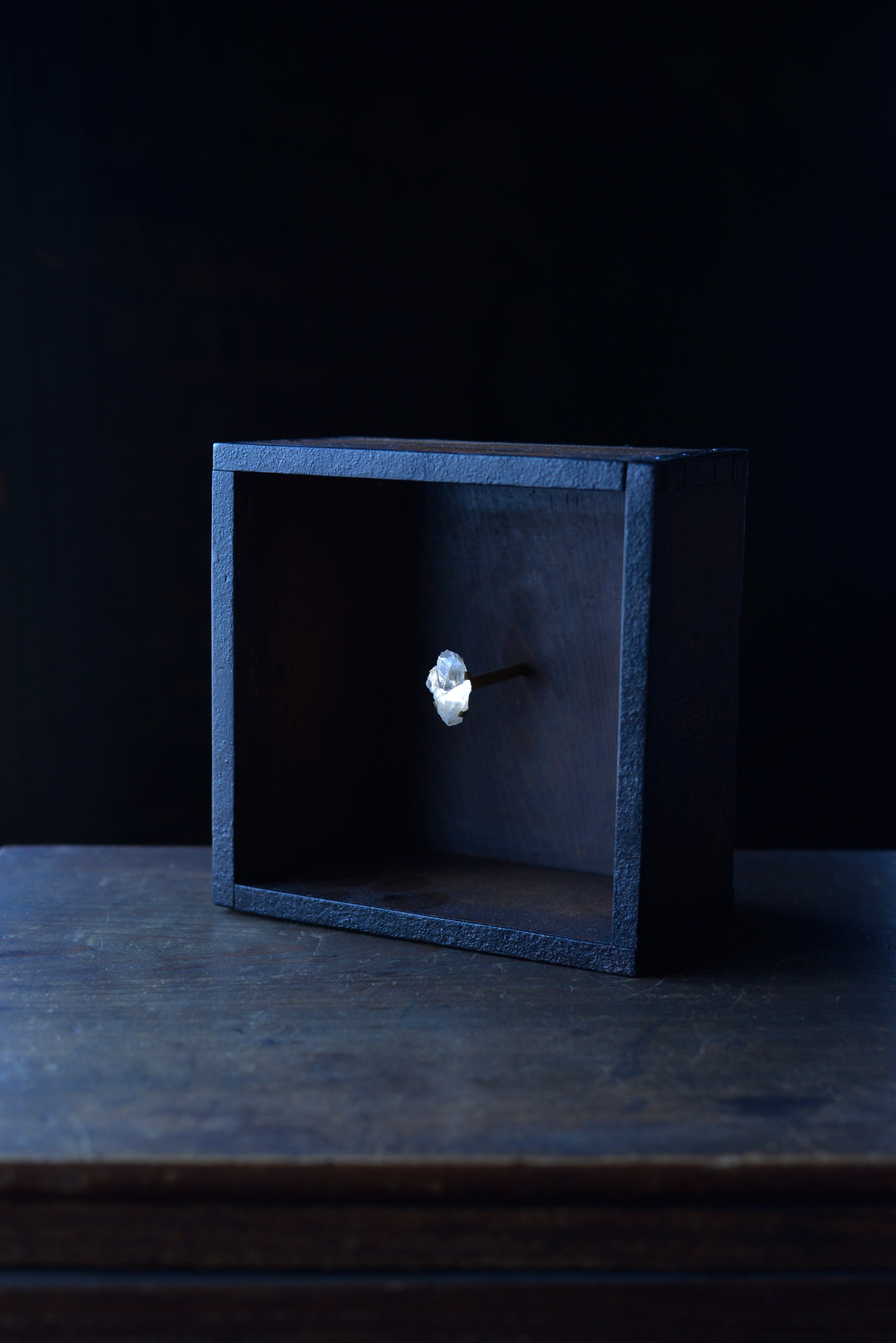 透明水晶の水晶灯