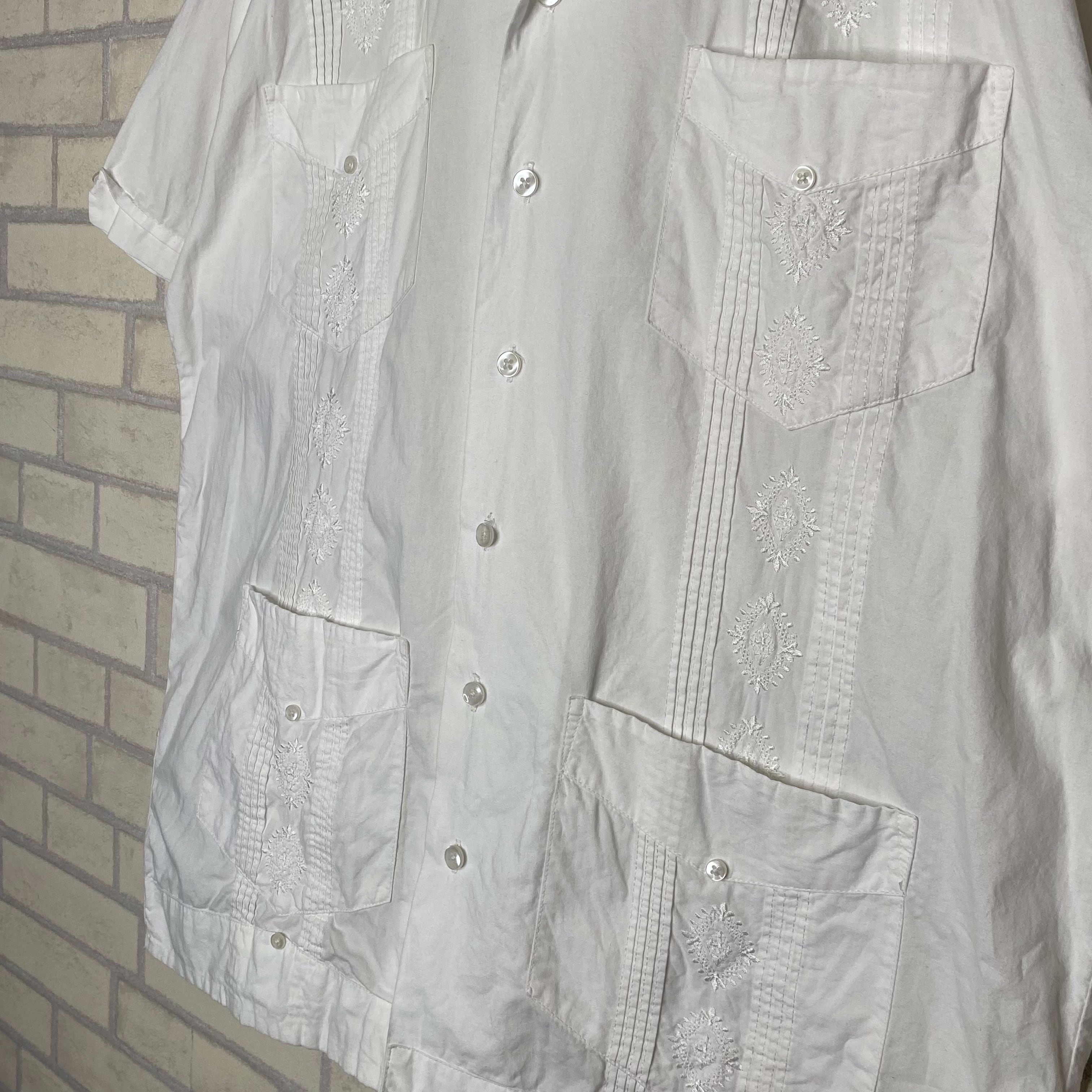 STEVE &BARRY'S 半袖キューバシャツ S（M相当）刺繍 コットン100