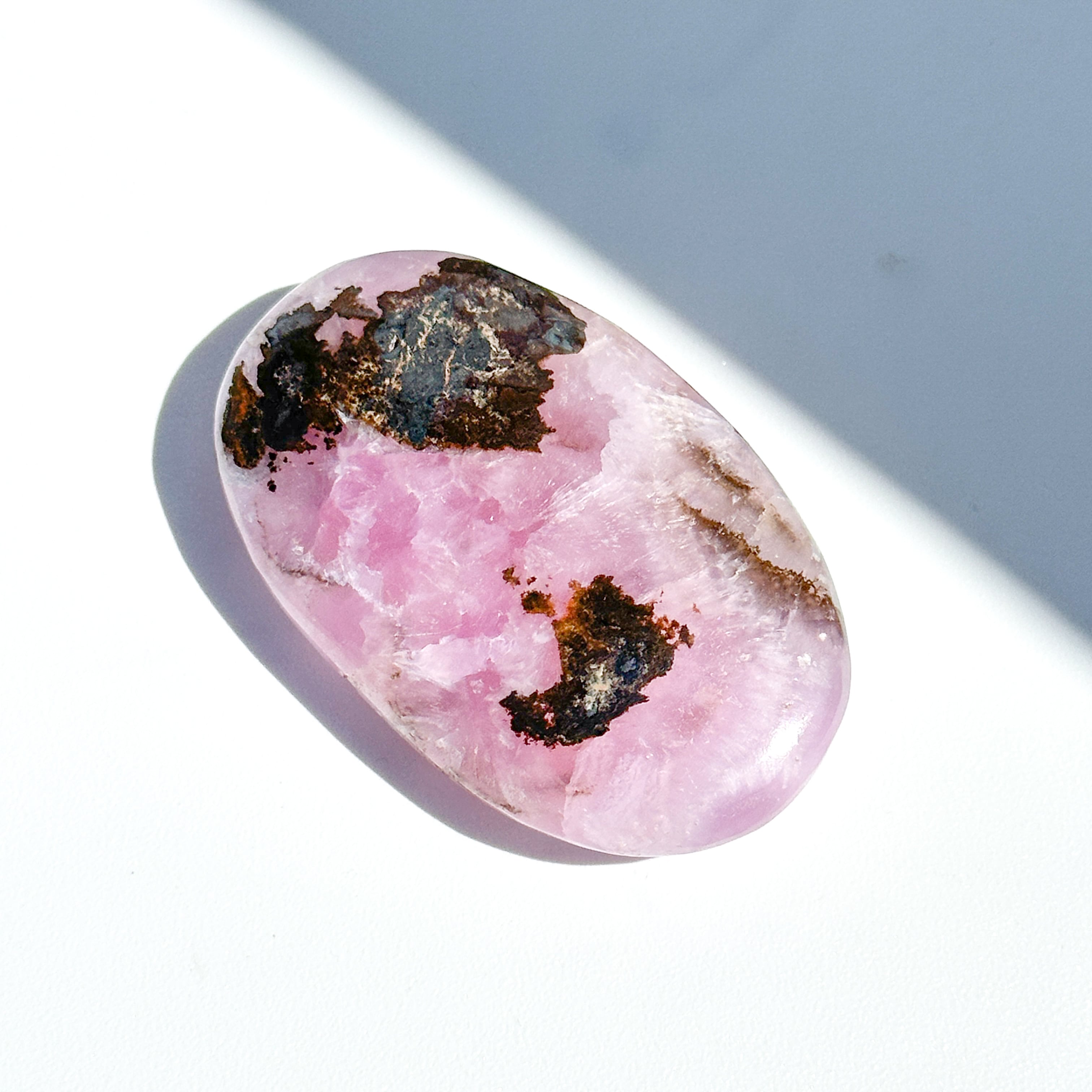 ピンクアラゴナイト パームストーン 93◇ Pink Aragonite Palm Stone ◇天然石・鉱物・パワーストーン・インテリア