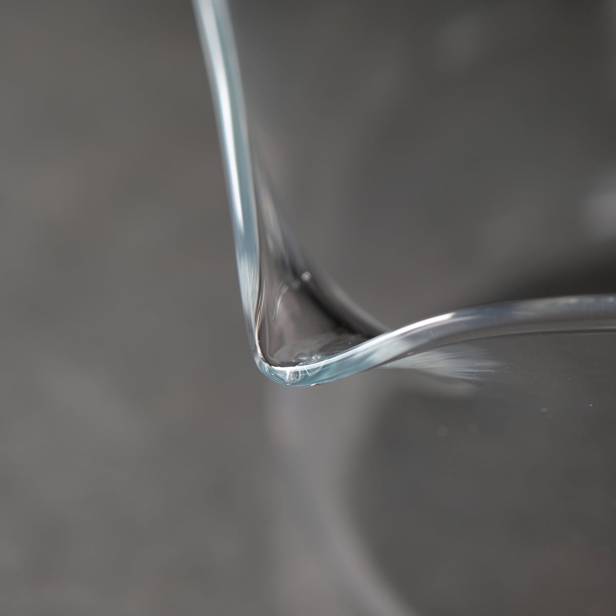 奥平明子 Akiko Okudaira 片口 大 4-3 | les trois entrepôts / レ