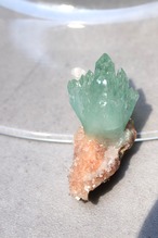 グリーンアポフィライト × ヒューランダイト 「輝く人参」Green Apophyllite × Heulandite ◇ 天然石・鉱物・パワーストーン・原石 | st00353