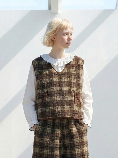 imakokoni　ブラウンカラーチェックデザインオリジナルベスト　255322