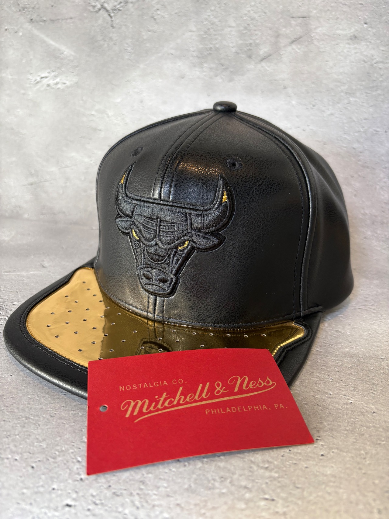 Michell＆Ness/ミッチェル＆ネス 　NBA シカゴ・ブルズ デイ・ワン スナップバック・キャップ　