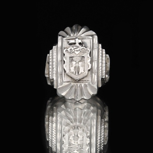 Vintage Mexican Ring [Made in MEXICO - Emblem Top] [1950s-] Mexican Bikers Ring