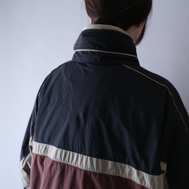 "Columbia" modern good coloring over silhouette mountain jacket