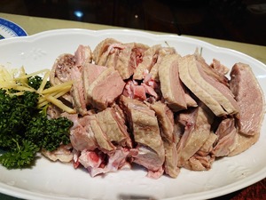 鹹水鴨 | 塩水鴨 (塩味茹で鴨肉) 南京ダック