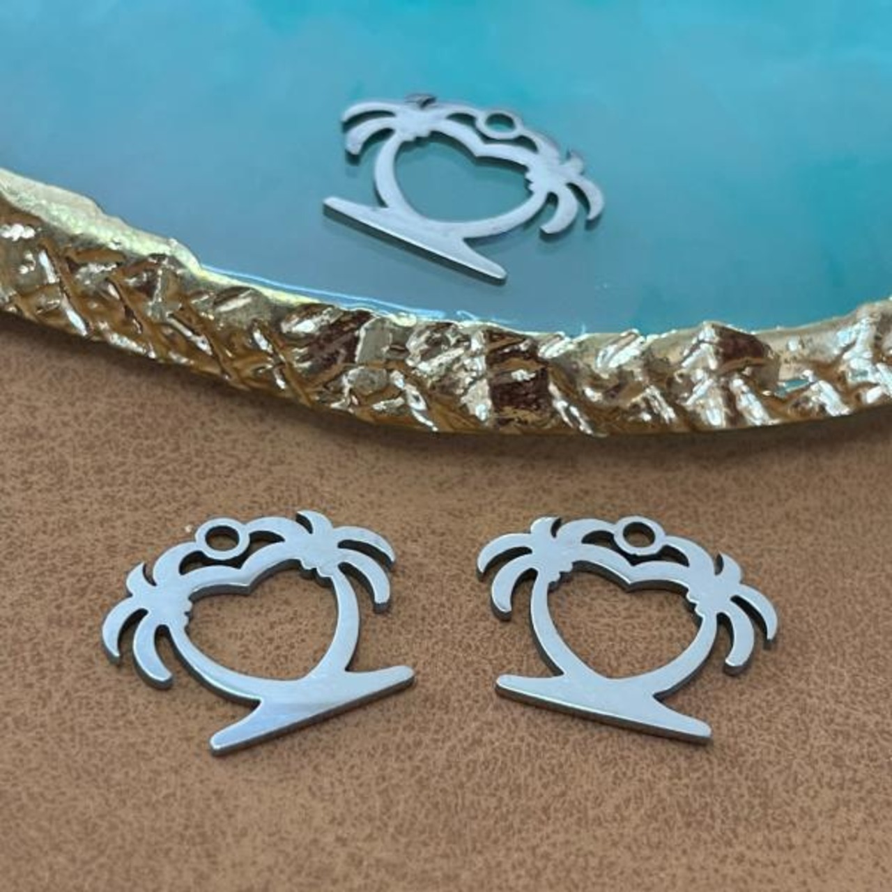 201ステンレス製ダブルパームツリーハートチャーム/ハワイアン/ヤシの木/アレルギー対応