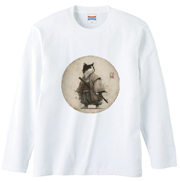 斜陽に立つ猫武士 – 墨絵風 ロングTシャツ リブなし/ Cat Samurai