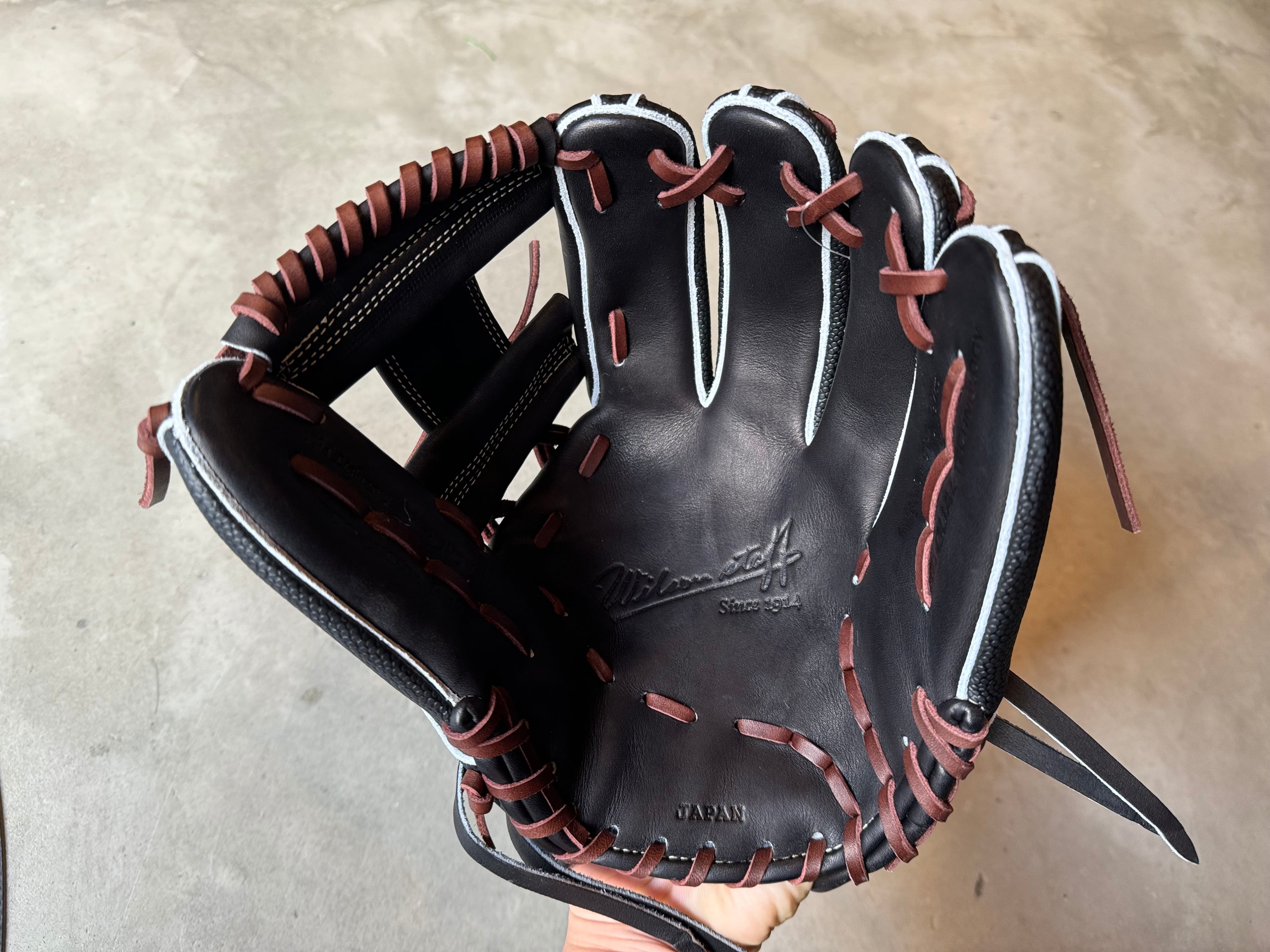 2025年モデル【Wilson】硬式用グローブ 1723型 ［Wilson中村氏］直伝  