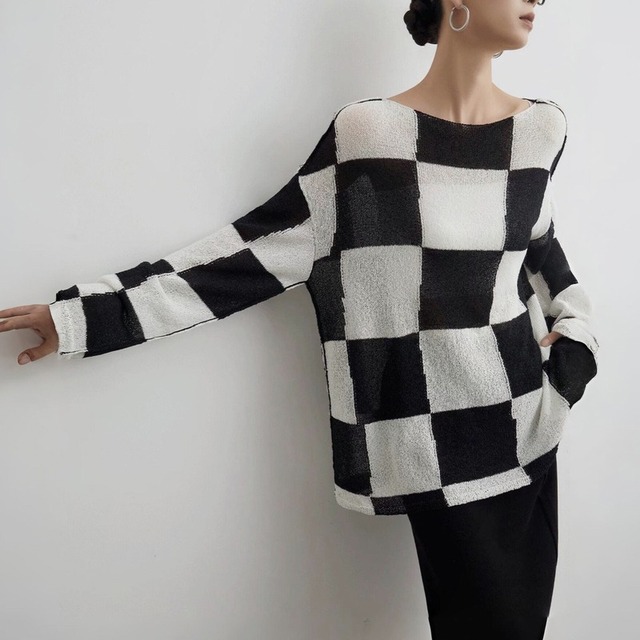 Oversized checkerboard knit sweater C1248