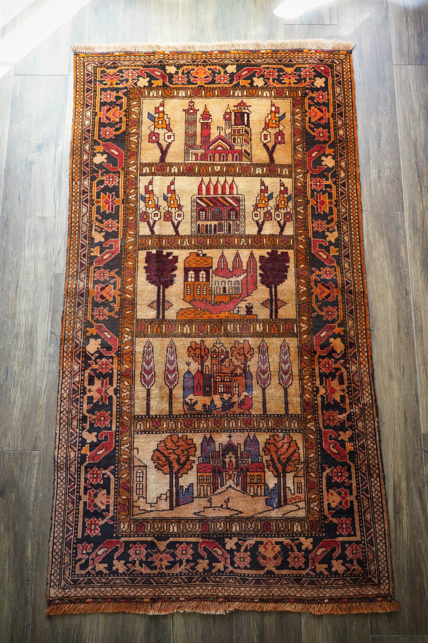 856】Vintage Afghan Baluch pictorial rug 1980's | ヴィンテージラグ