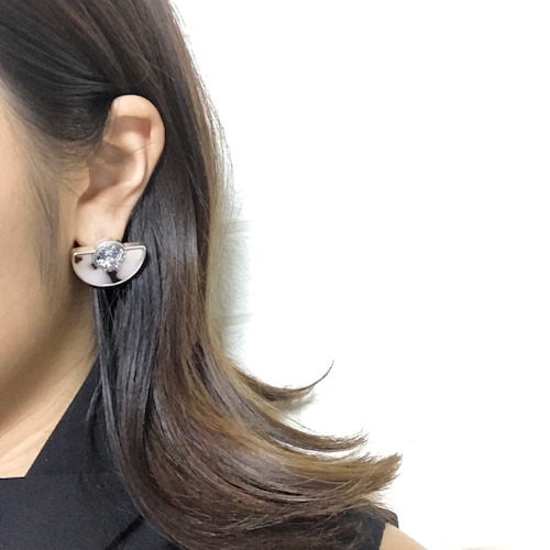 【  UNSEABLE 】Minimai Edge Earrings