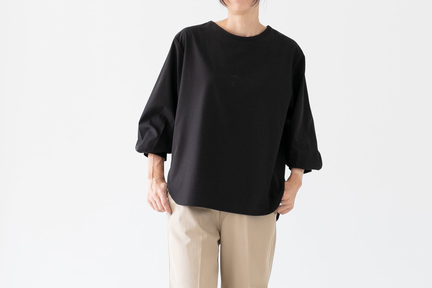 ストレッチジョーゼット - ラウンドヘムブラウス