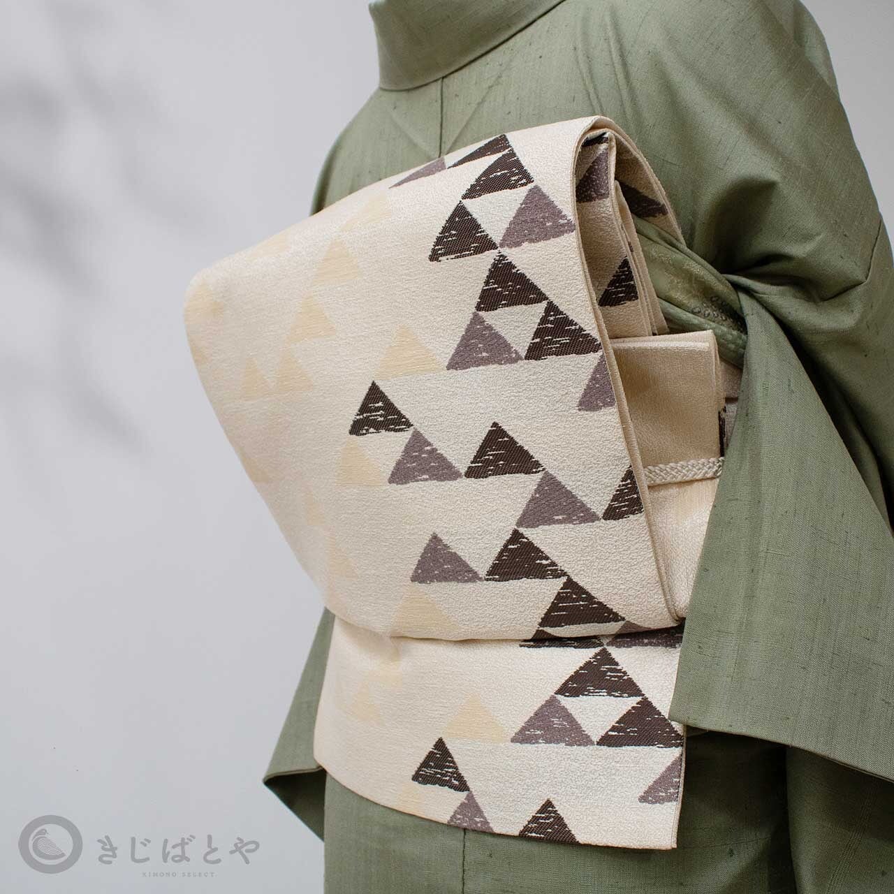 うきです❣️ 【着物と帯 時流】T25645◆浴衣反物 未使用品◆ 浴衣 レディース 綿麻 TLサイズ 七宝 ボタン トールサイズ 牡丹