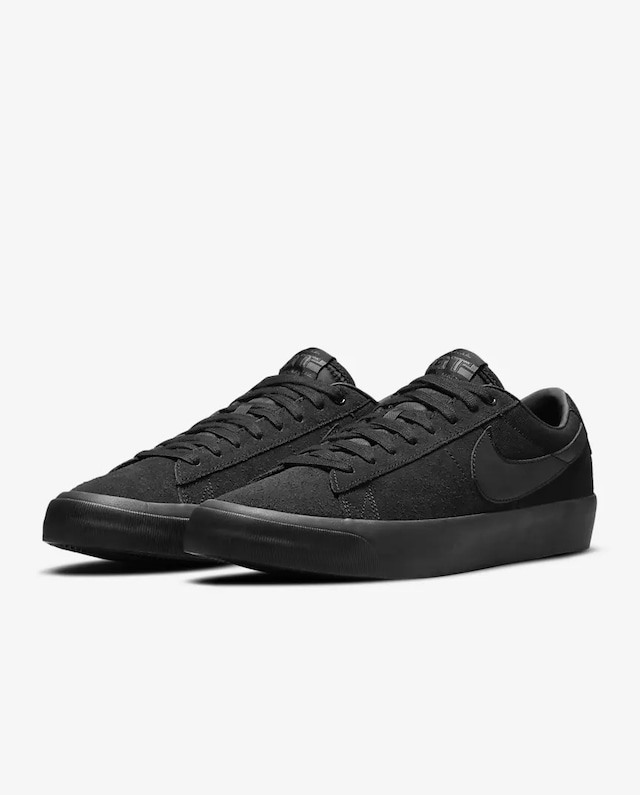 NIKE SB / ZOOM BLAZER LOW PRO GT / BLACK/BLACK